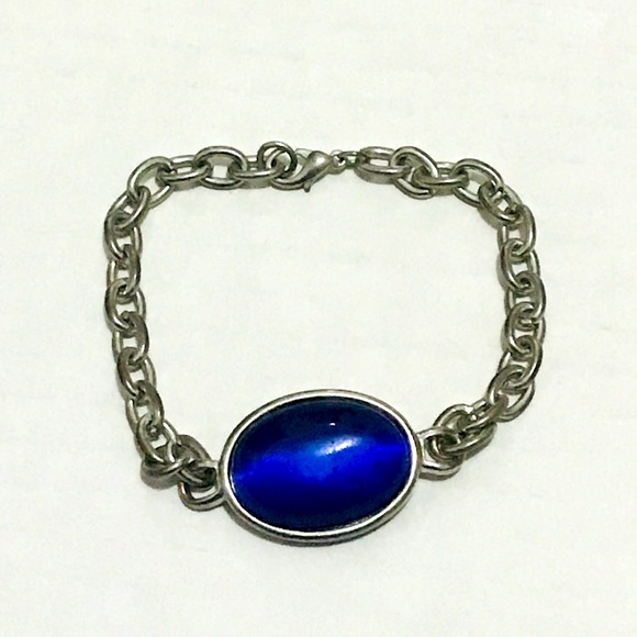 Jewelry - Silver with a Blue Jewel Bracelet